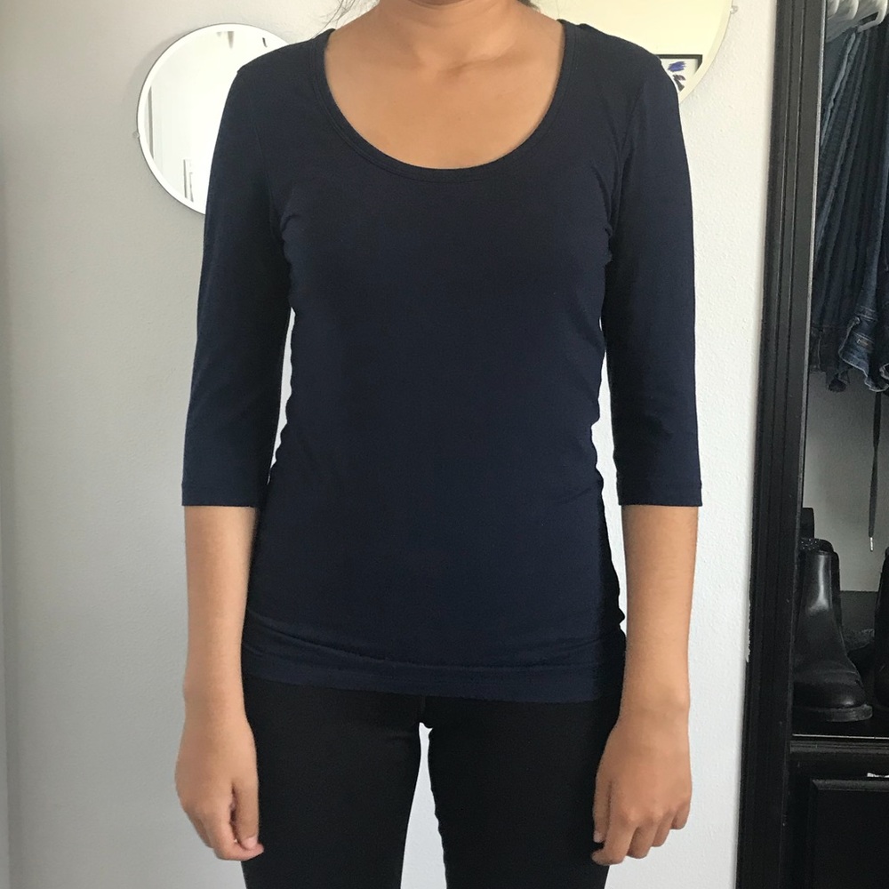 Navy blue Scoop neck mid sleeve